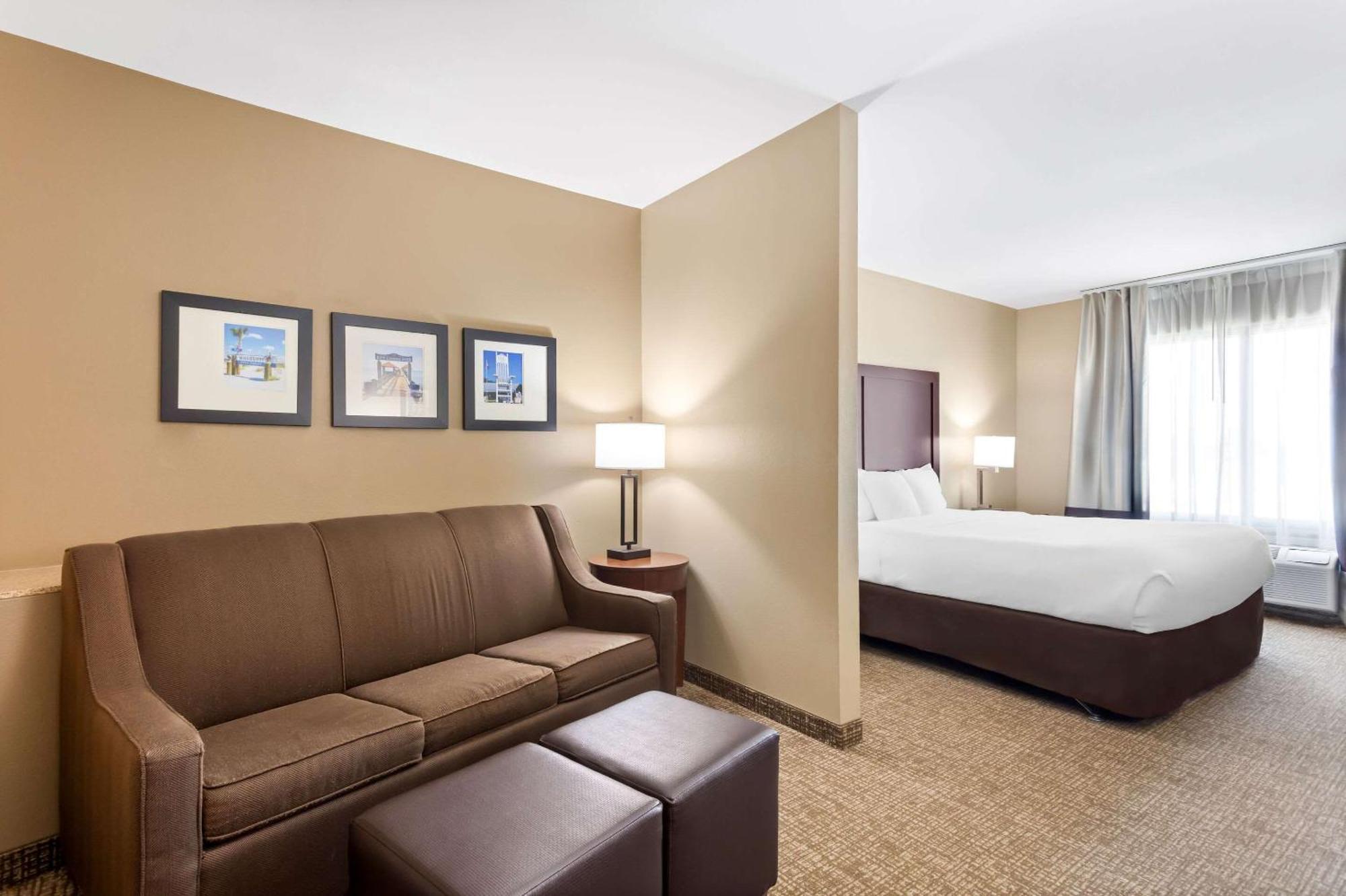 Comfort Suites Gulfport Eksteriør bilde