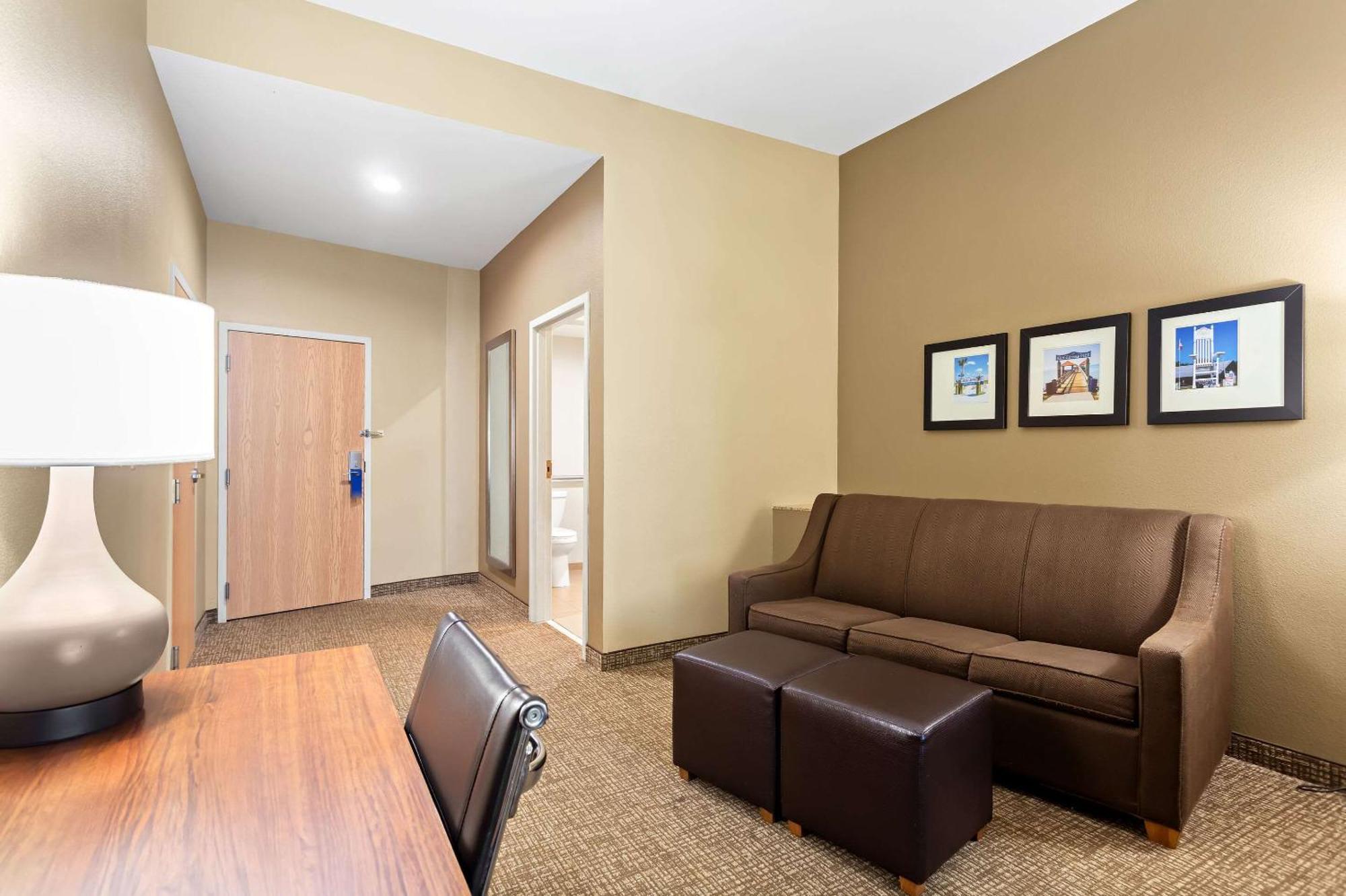 Comfort Suites Gulfport Eksteriør bilde